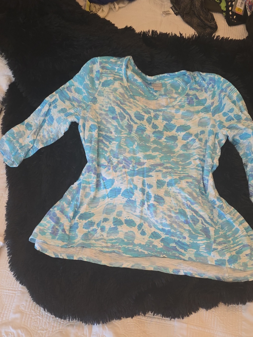 Chico's Blue & White Patterned Long Sleeve Tee